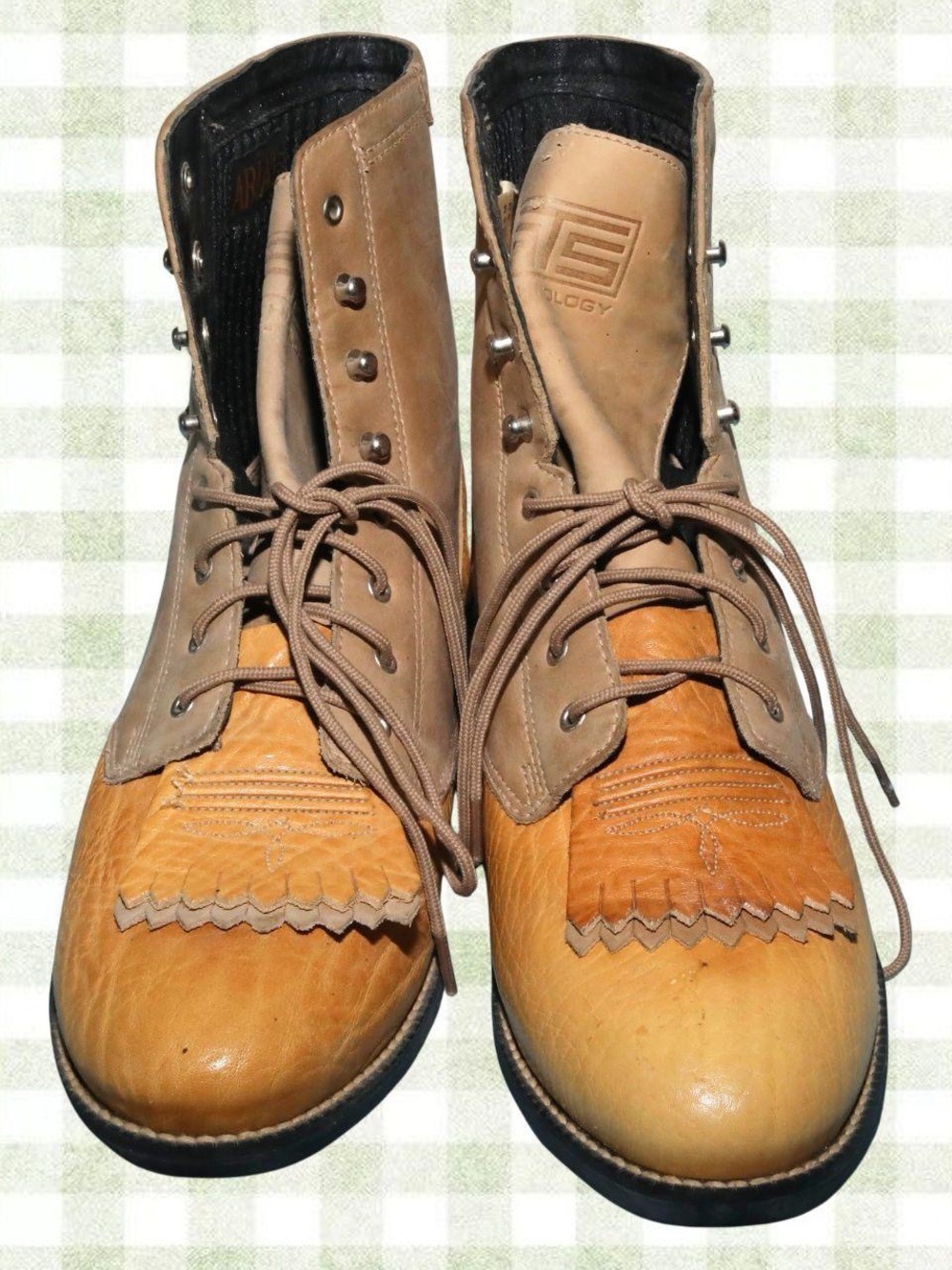 Women’s Brown Leather Lace-Up Boots